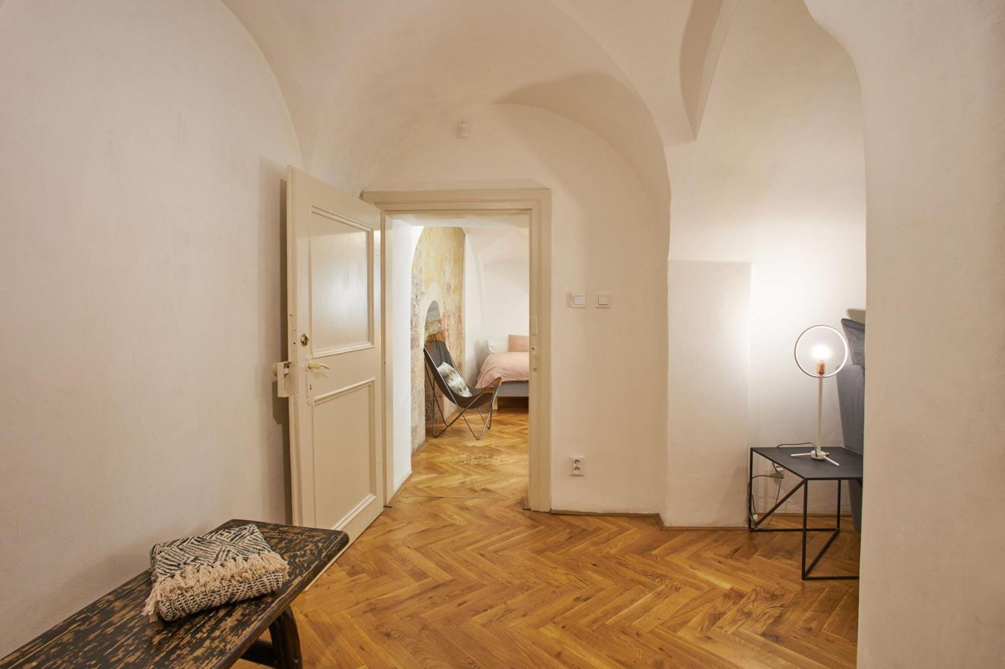 Lazenska N4 Aparthotel Prag