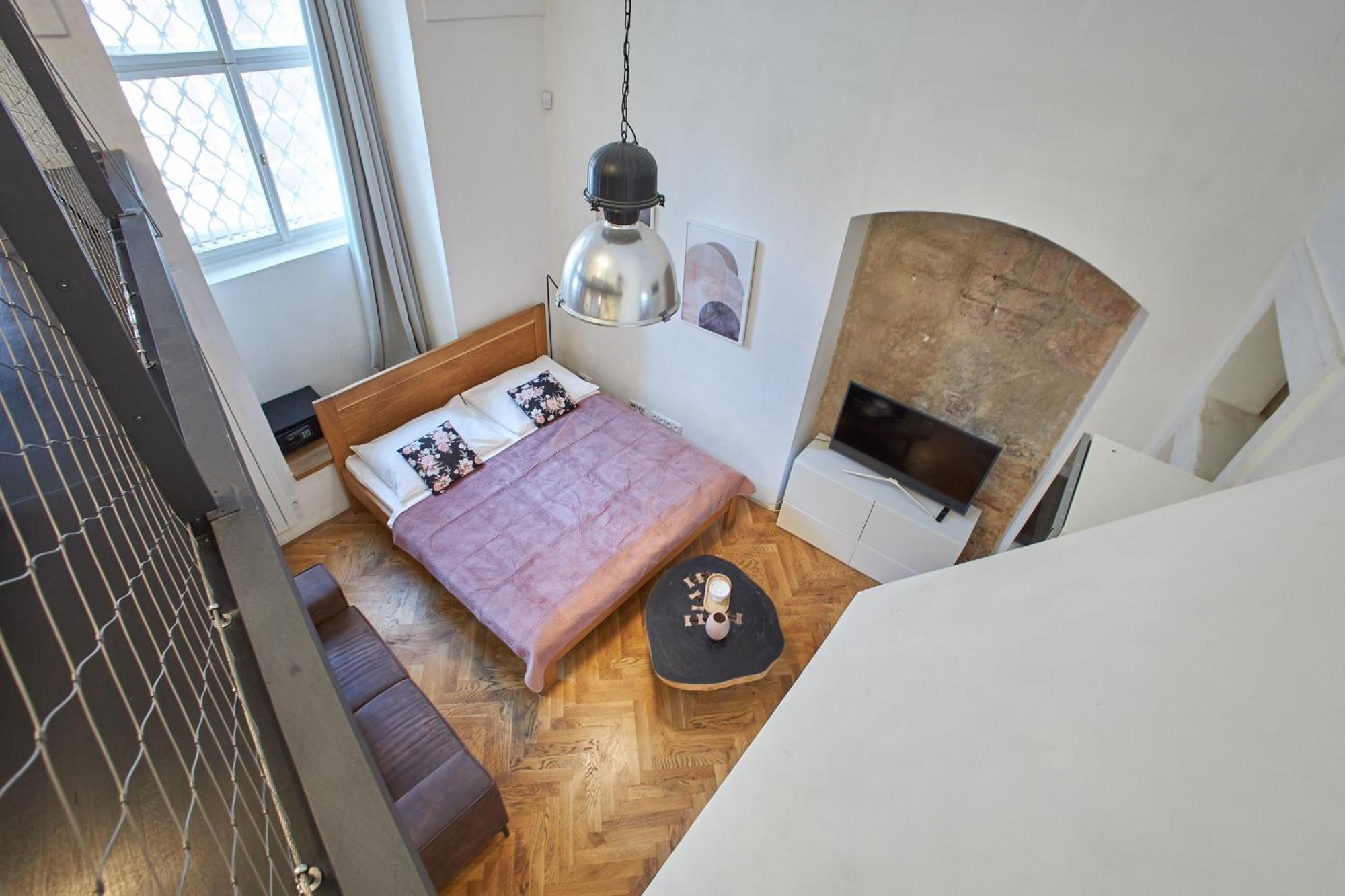 Lazenska N4 Lejlighedshotel Prag
