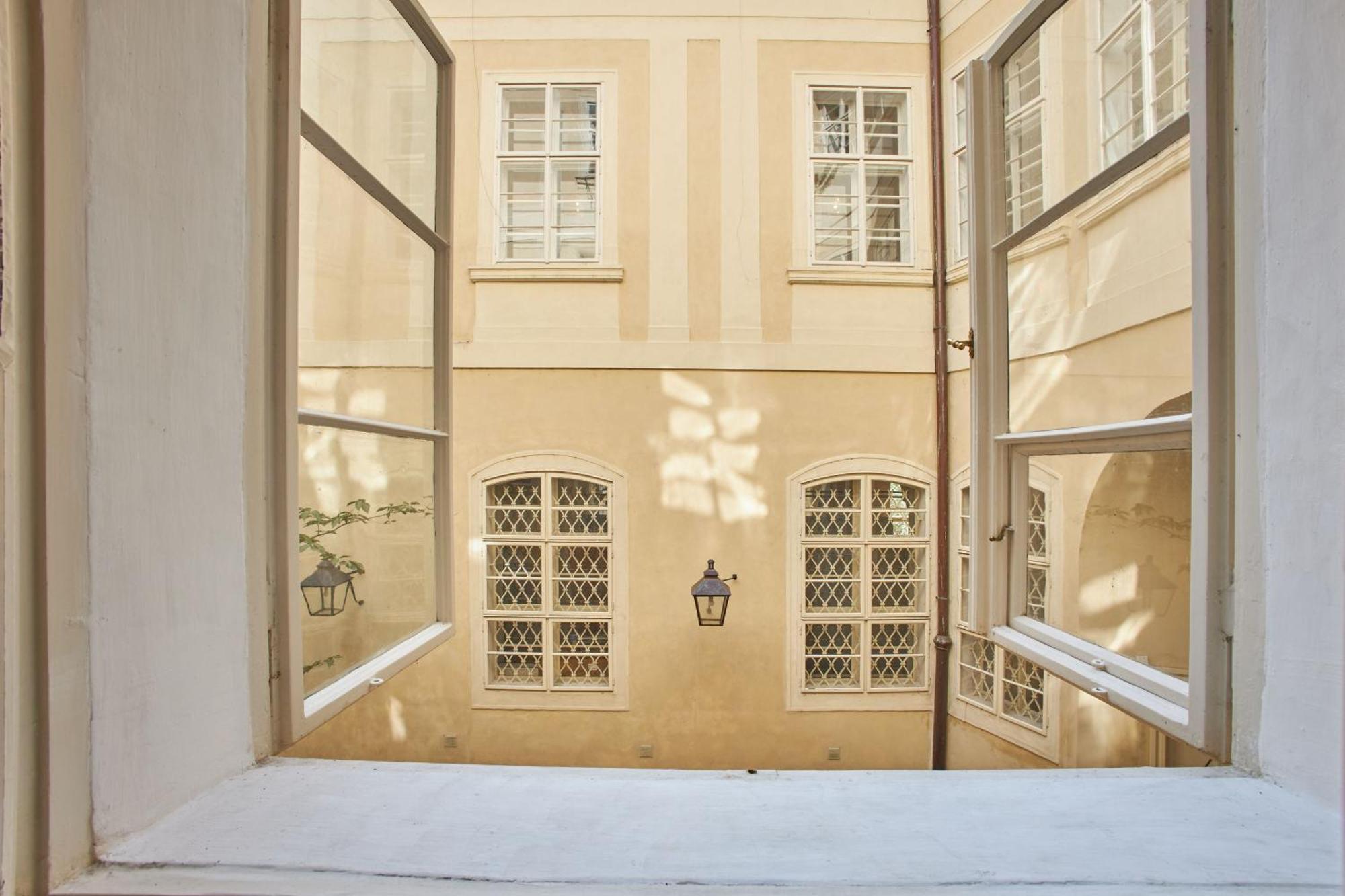 Lejlighedshotel Lazenska N4 4*