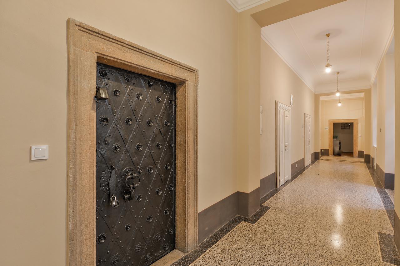 Lazenska N4 Lejlighedshotel Prag